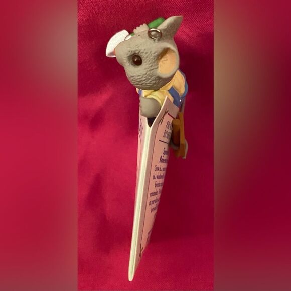 Easter Hallmark Keepsake Ornament 1997 Digging In Mouse Spring Planting Rosemary - Picture 4 of 8